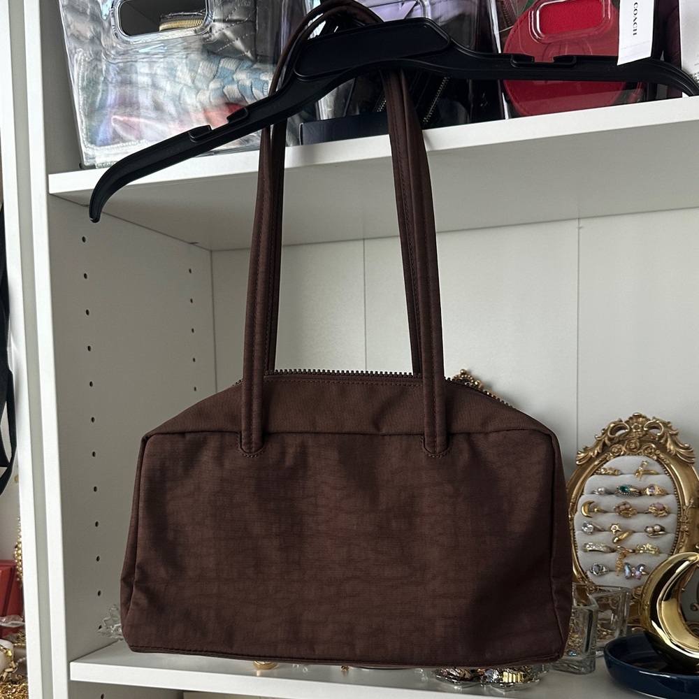 BAGGU Brown Nylon Shoulder Bag - Picture 2 of 2